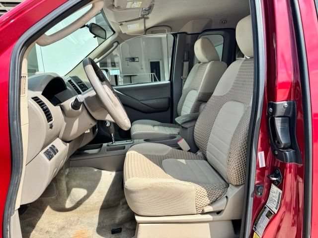 Used 2011 Nissan Frontier SV RWD image 11