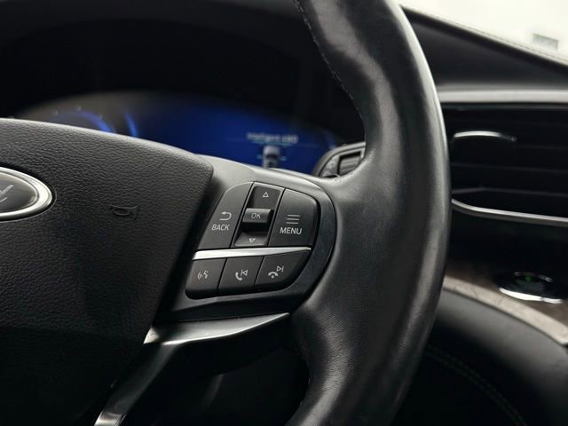Used 2020 Ford Explorer Platinum w/ Premium Technology Package image 23