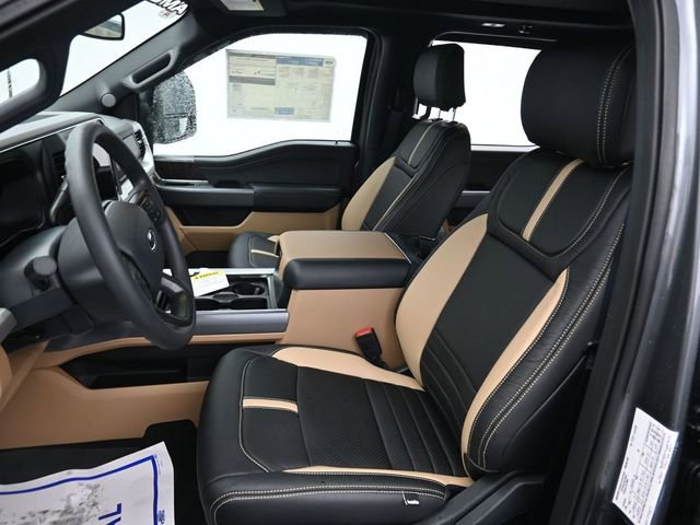 New 2025 Ford F250 XLT w/ Black Appearance Package image 12