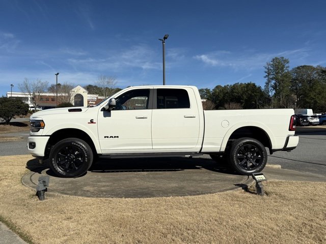 Used 2022 RAM 3500 Laramie w/ Night Edition image 4