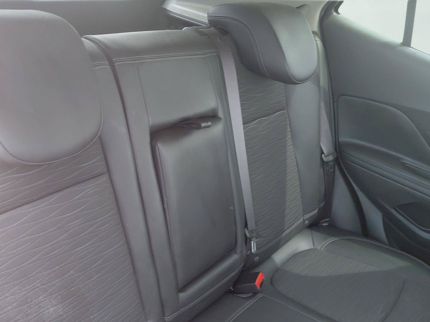 Used 2016 Buick Encore Convenience AWD/4WD image 15