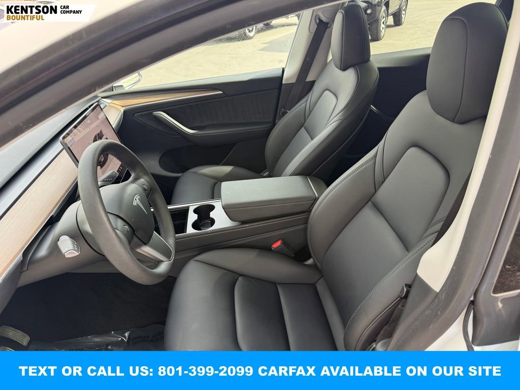 Used 2025 Tesla Model Y Long Range image 28