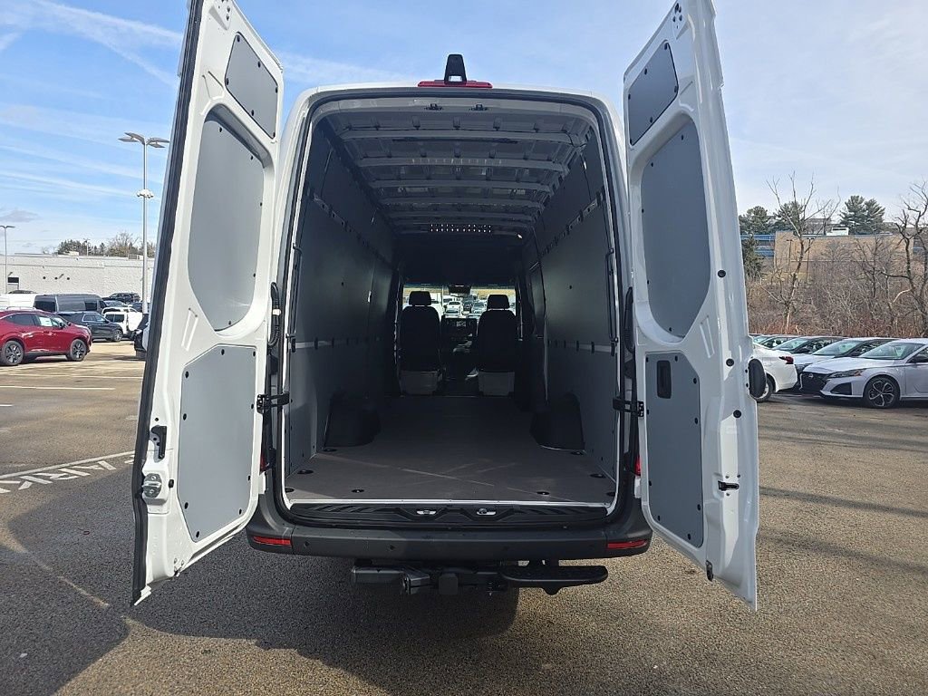 New 2025 Mercedes-Benz Sprinter 3500 image 21
