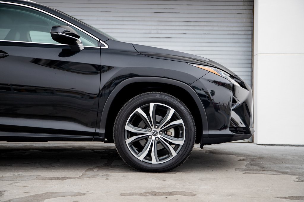 Used 2019 Lexus RX 450h AWD image 5