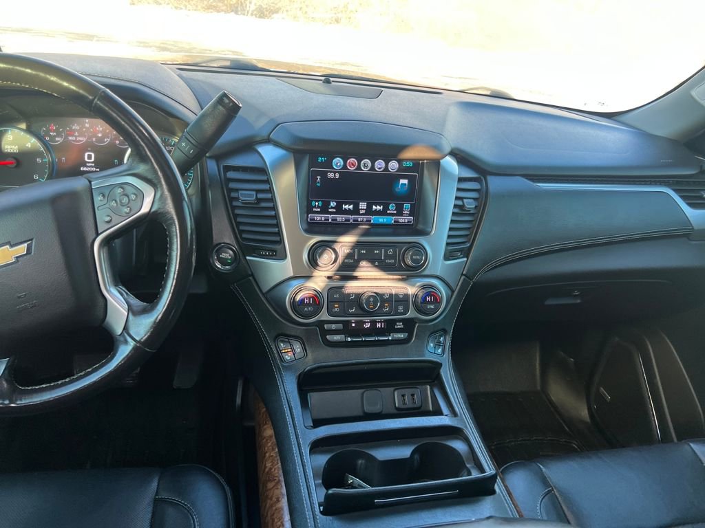 Used 2018 Chevrolet Suburban Premier image 22