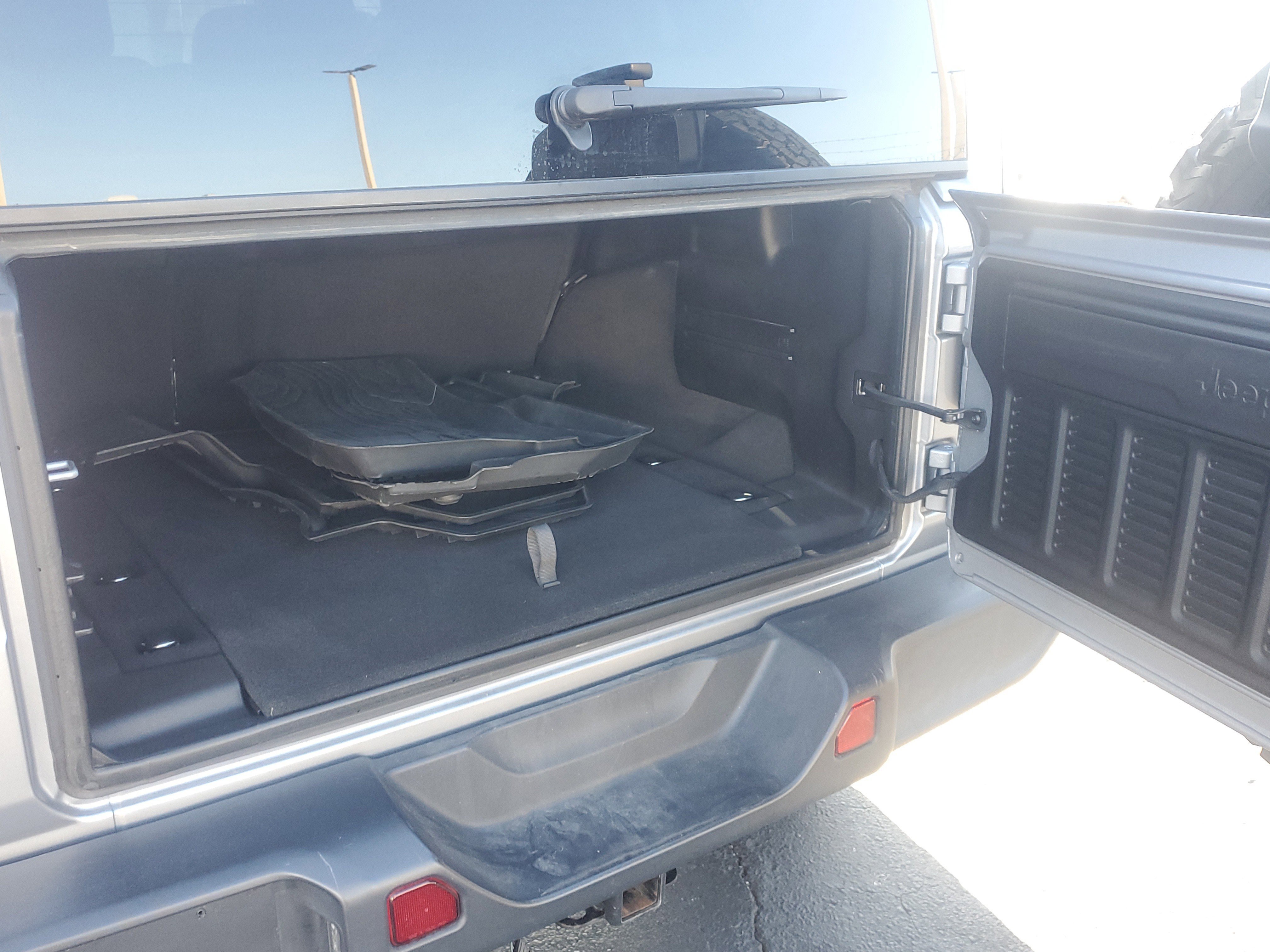 Used 2019 Jeep Wrangler Unlimited Rubicon image 10