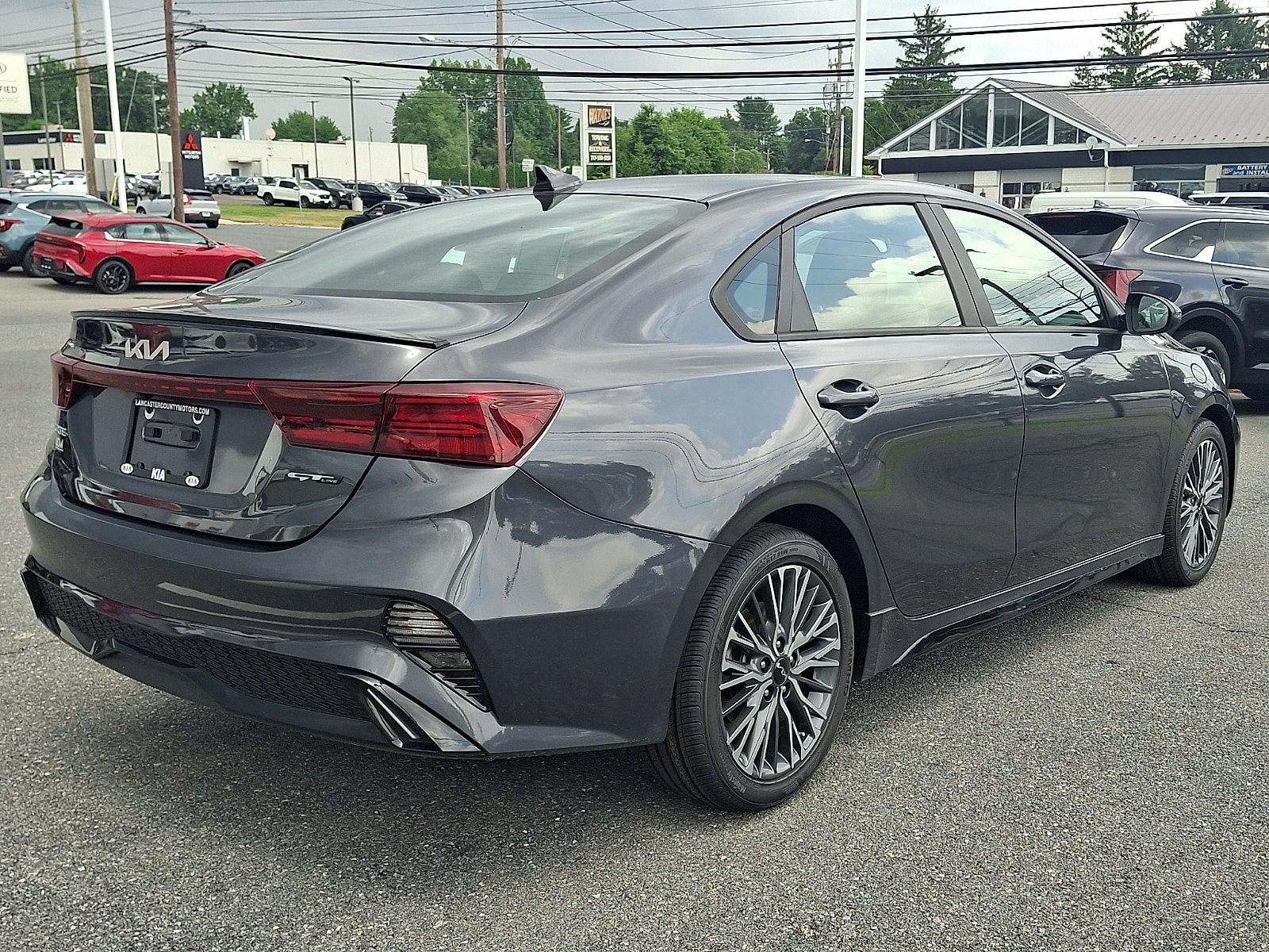 Used 2024 Kia Forte GT-Line w/ GT-Line Premium Package FWD image 4