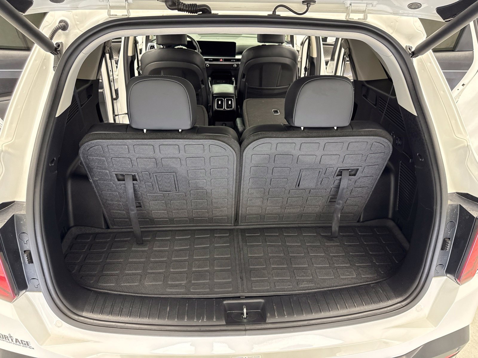 Used 2025 Kia Sorento EX w/ EX Panoramic Sunroof Package AWD/4WD image 45