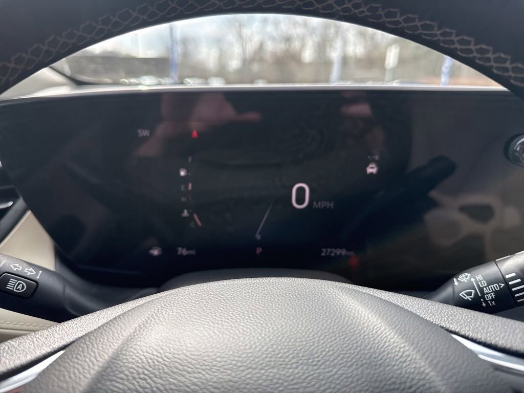 Used 2024 Buick Encore GX Avenir w/ Avenir Convenience Package image 15