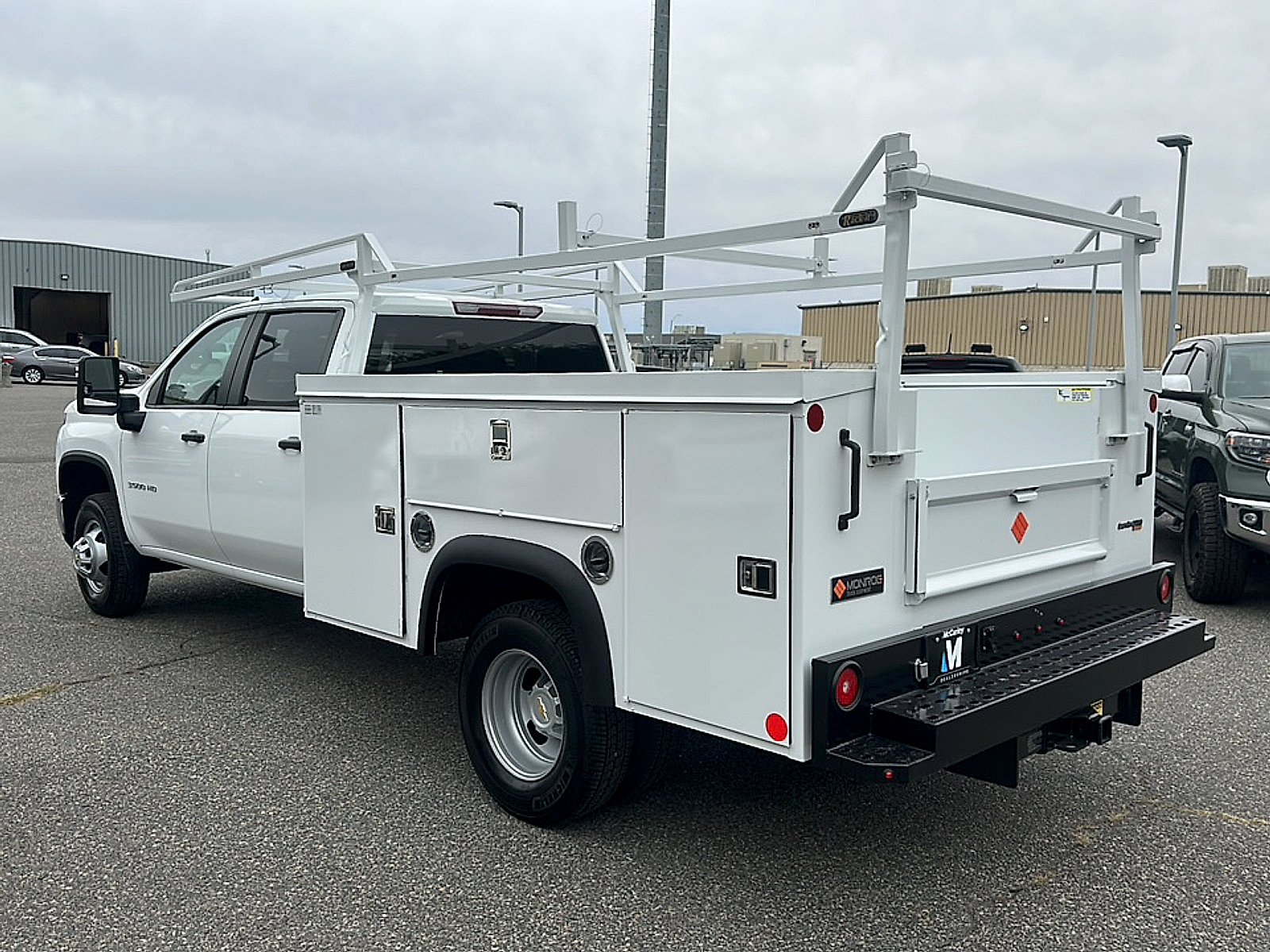 Used 2024 Chevrolet Silverado 3500 W/T w/ WT Convenience Package AWD/4WD image 5
