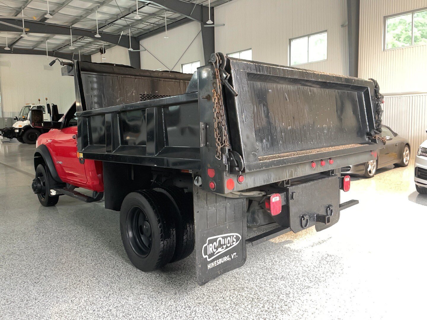 Used 2022 RAM 5500 Tradesman AWD/4WD image 9