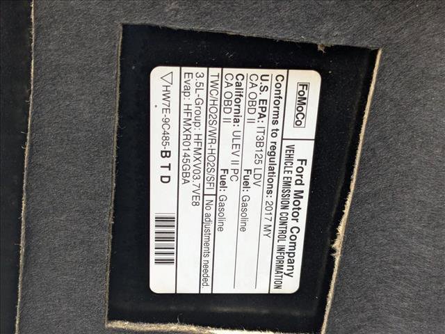 Used 2017 Ford Taurus SEL FWD image 25