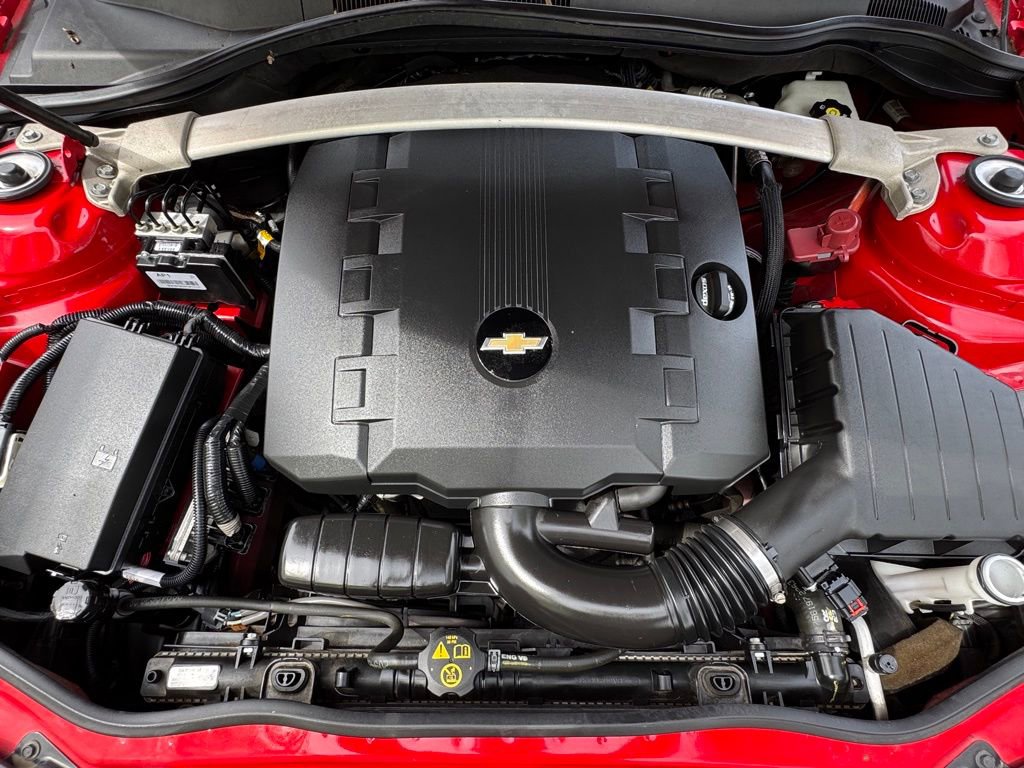 Used 2014 Chevrolet Camaro LT w/ RS Package RWD image 10