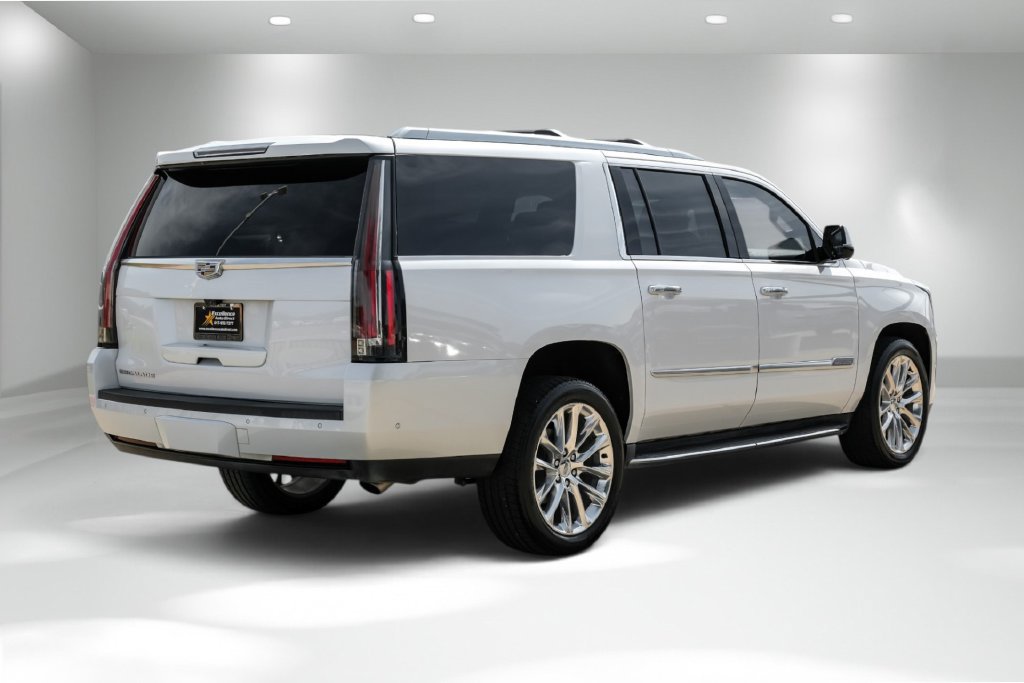 Used 2019 Cadillac Escalade ESV Premium Luxury RWD image 7