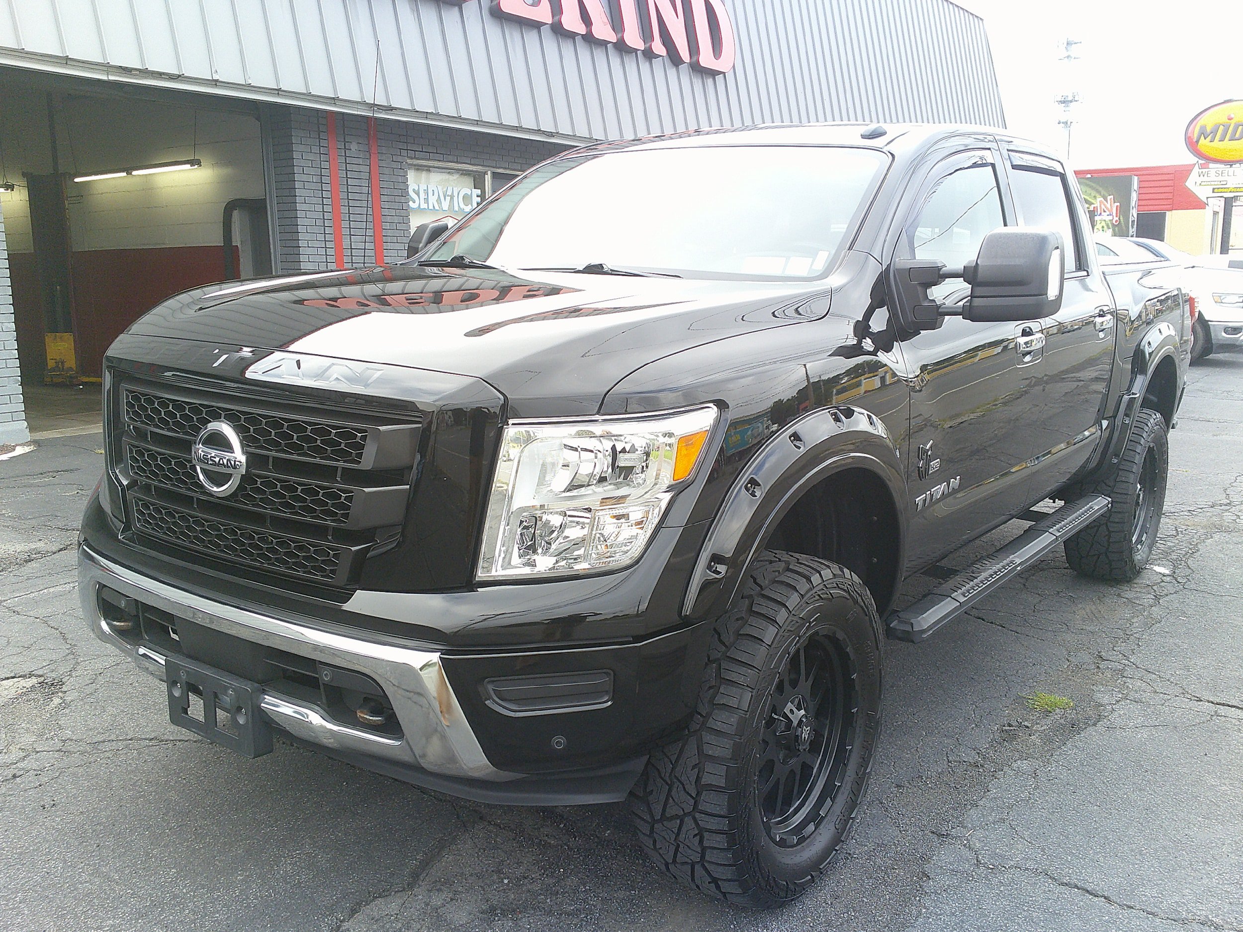 Used 2021 Nissan Titan SV w/ SV Convenience Package AWD/4WD image 19
