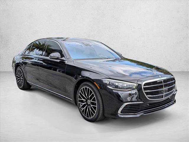 Certified 2025 Mercedes-Benz S 580 4MATIC Sedan image 3