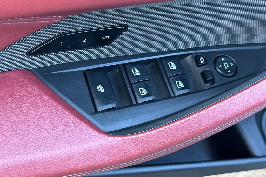 Used 2023 BMW 430i Convertible w/ M Sport Package image 11