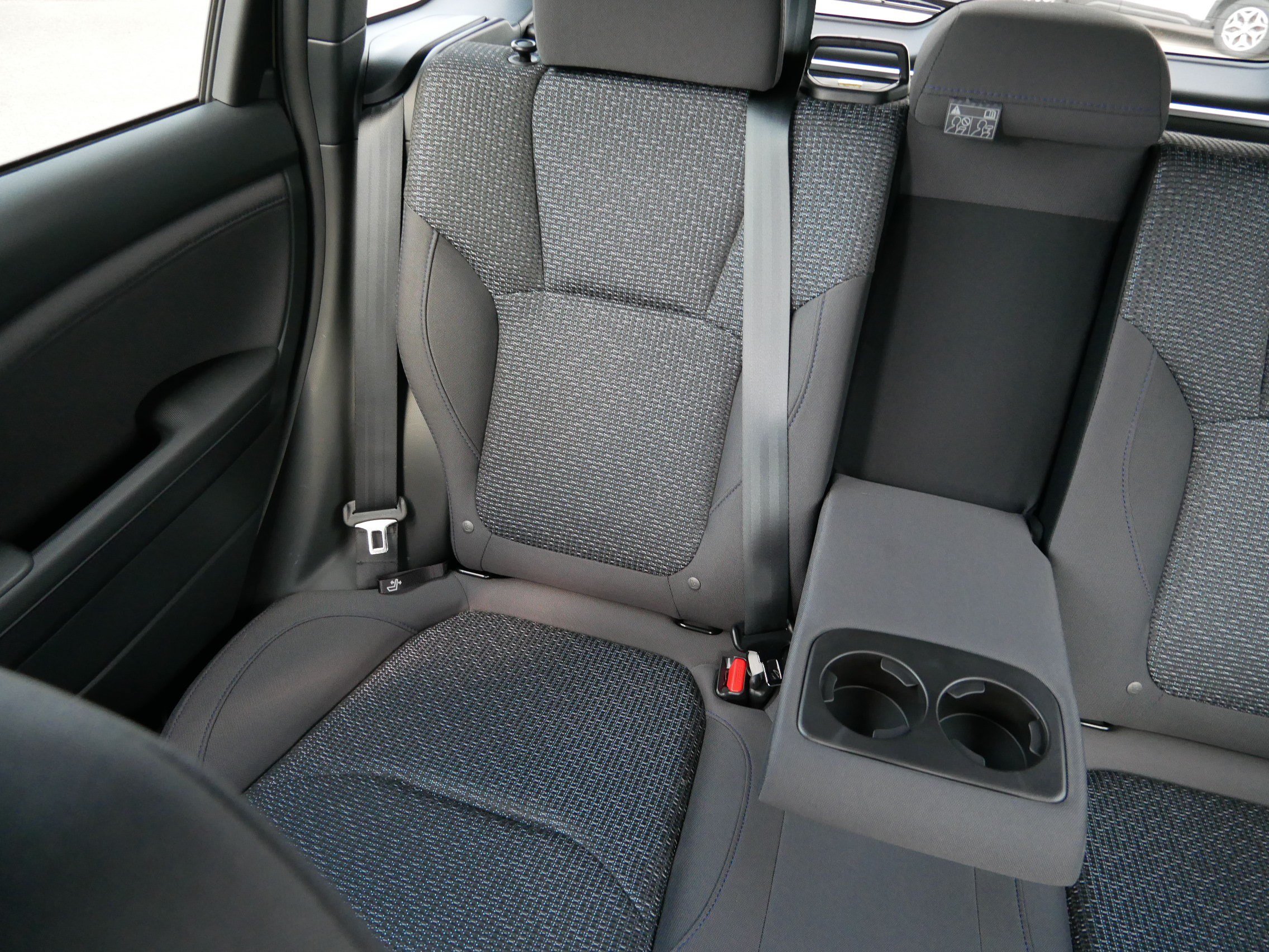 Used 2025 Subaru Forester Premium AWD/4WD image 12