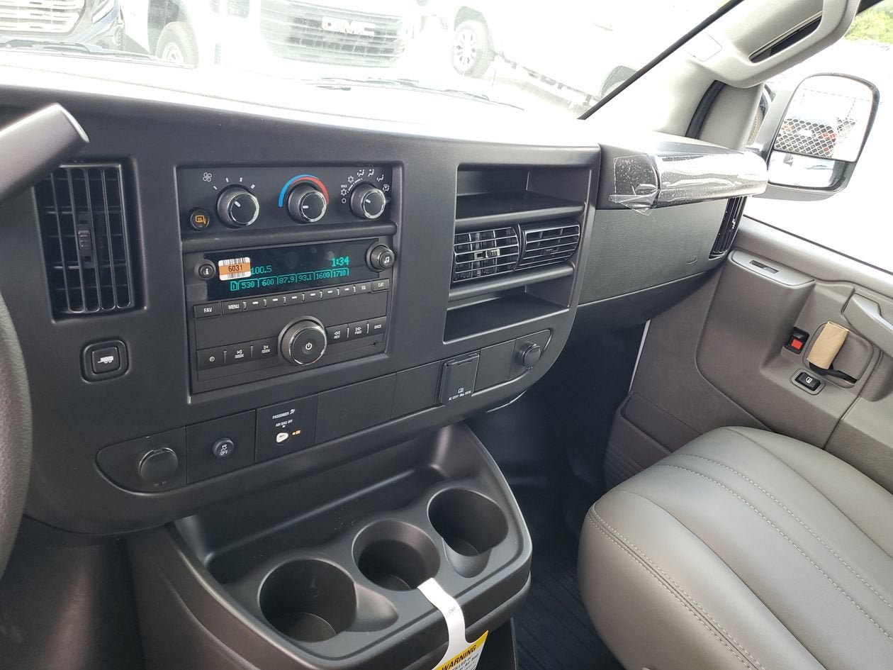New 2026 GMC Savana 2500 Extended RWD image 25