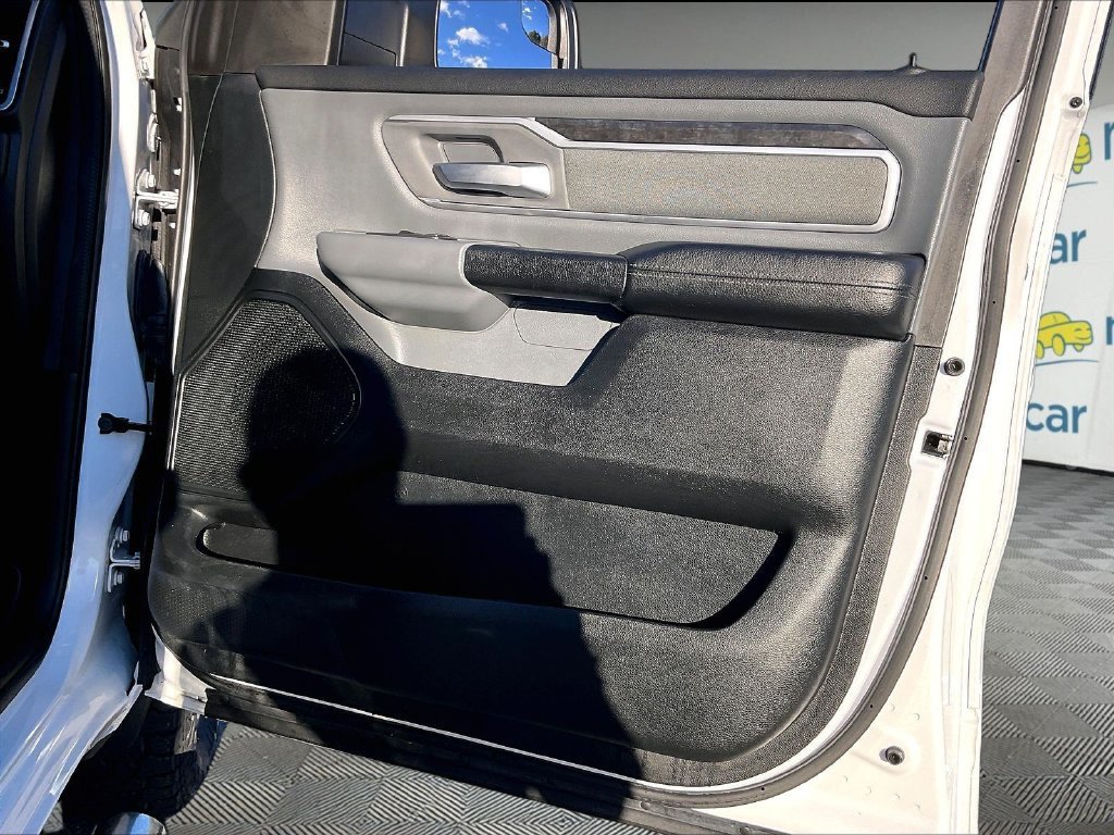 Used 2021 RAM 1500 Big Horn AWD/4WD image 11