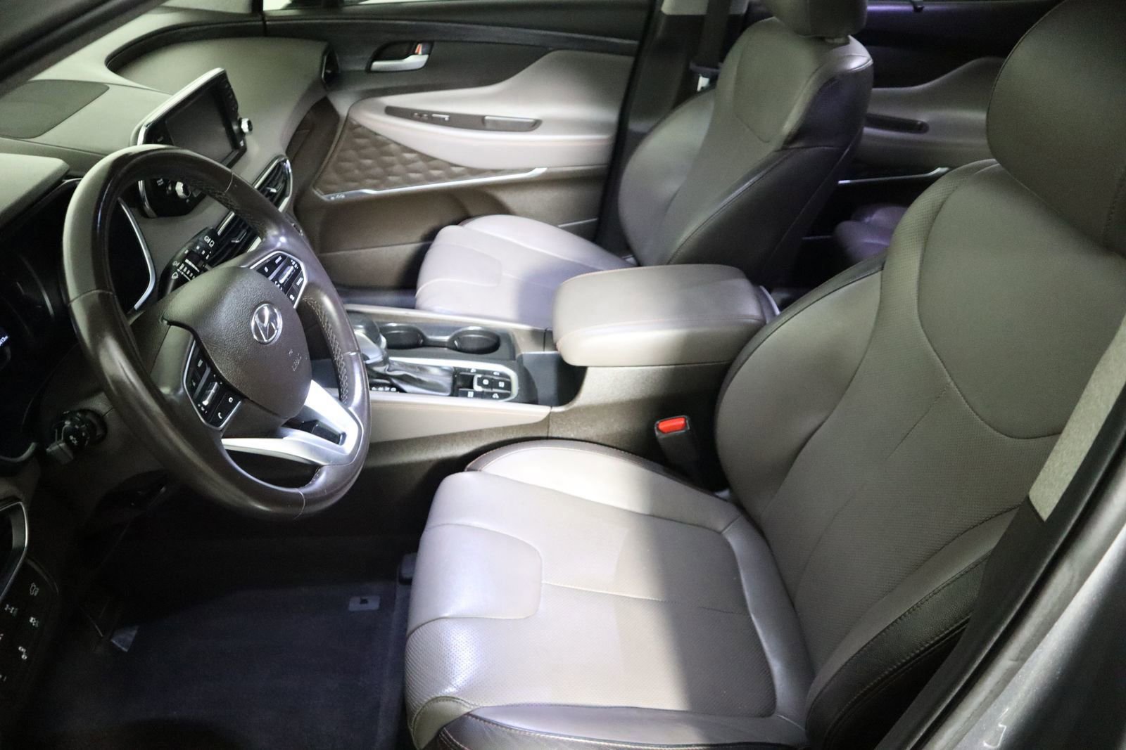 Used 2019 Hyundai Santa Fe Limited image 27