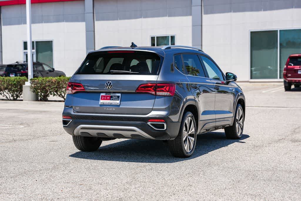 Used 2024 Volkswagen Taos SE FWD image 6