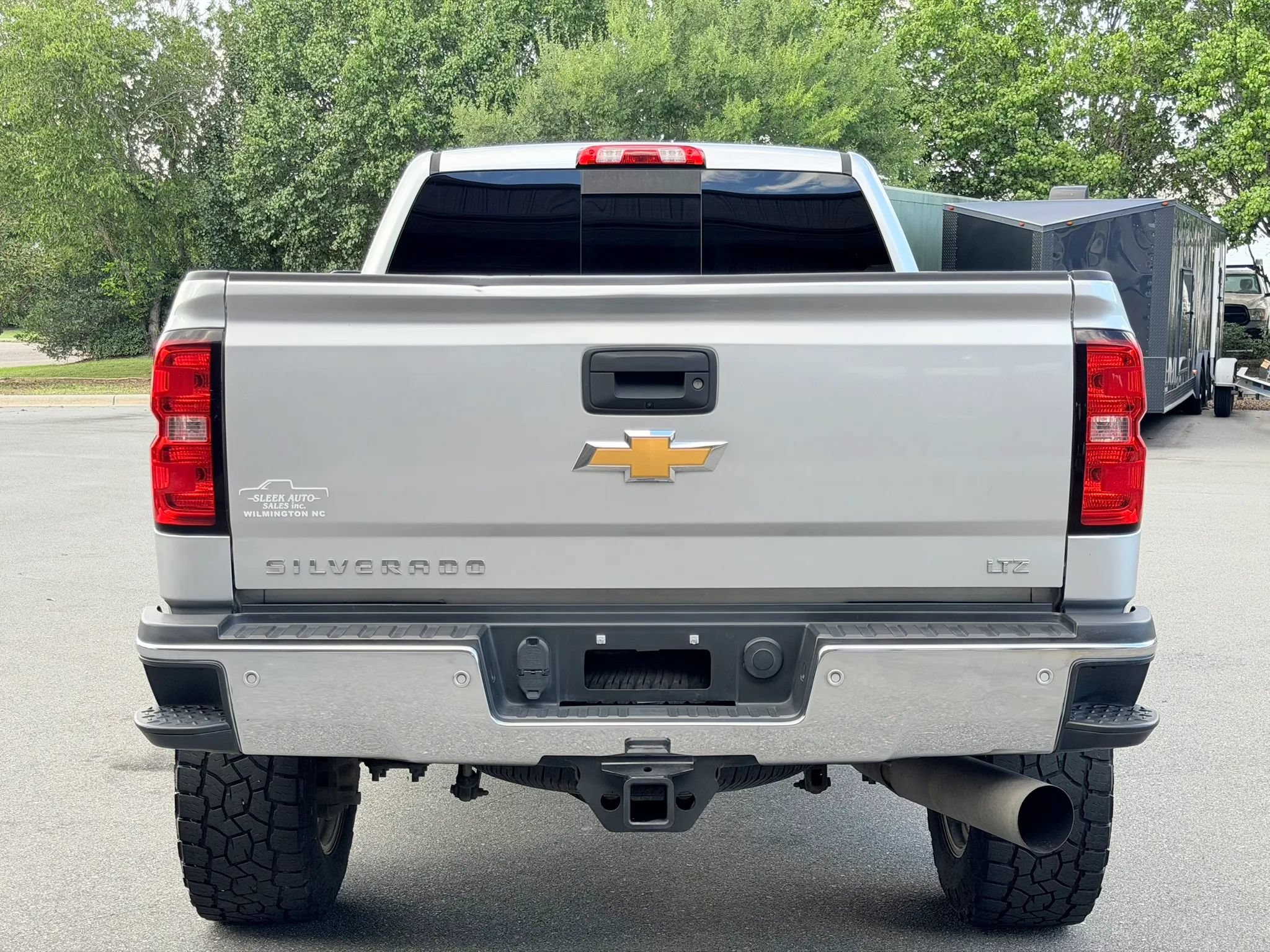 Used 2017 Chevrolet Silverado 2500 LTZ w/ Duramax Plus Package AWD/4WD image 4
