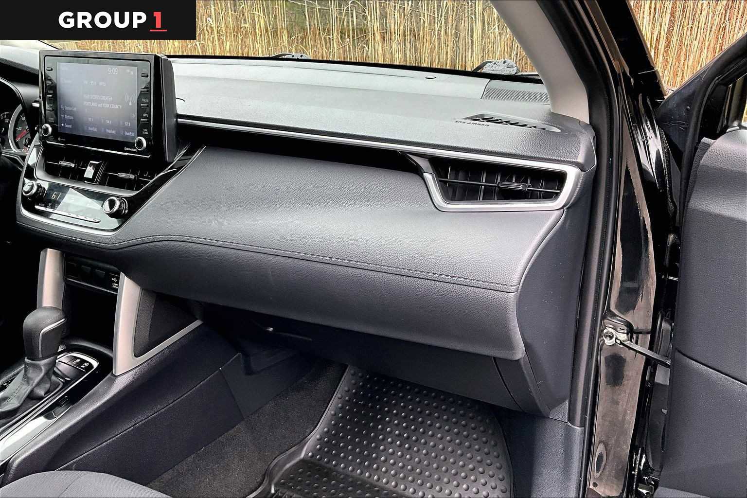 Certified 2022 Toyota Corolla Cross LE w/ Black Badges Package (TMS) AWD/4WD image 19