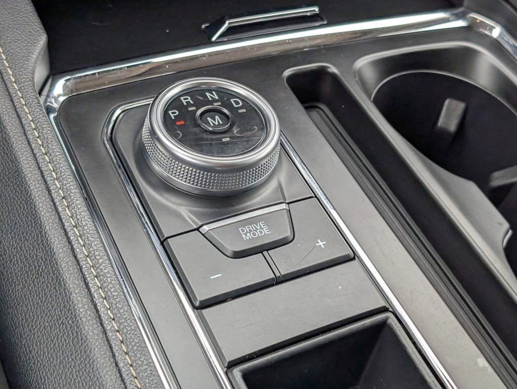 Used 2022 Ford Expedition XLT image 23