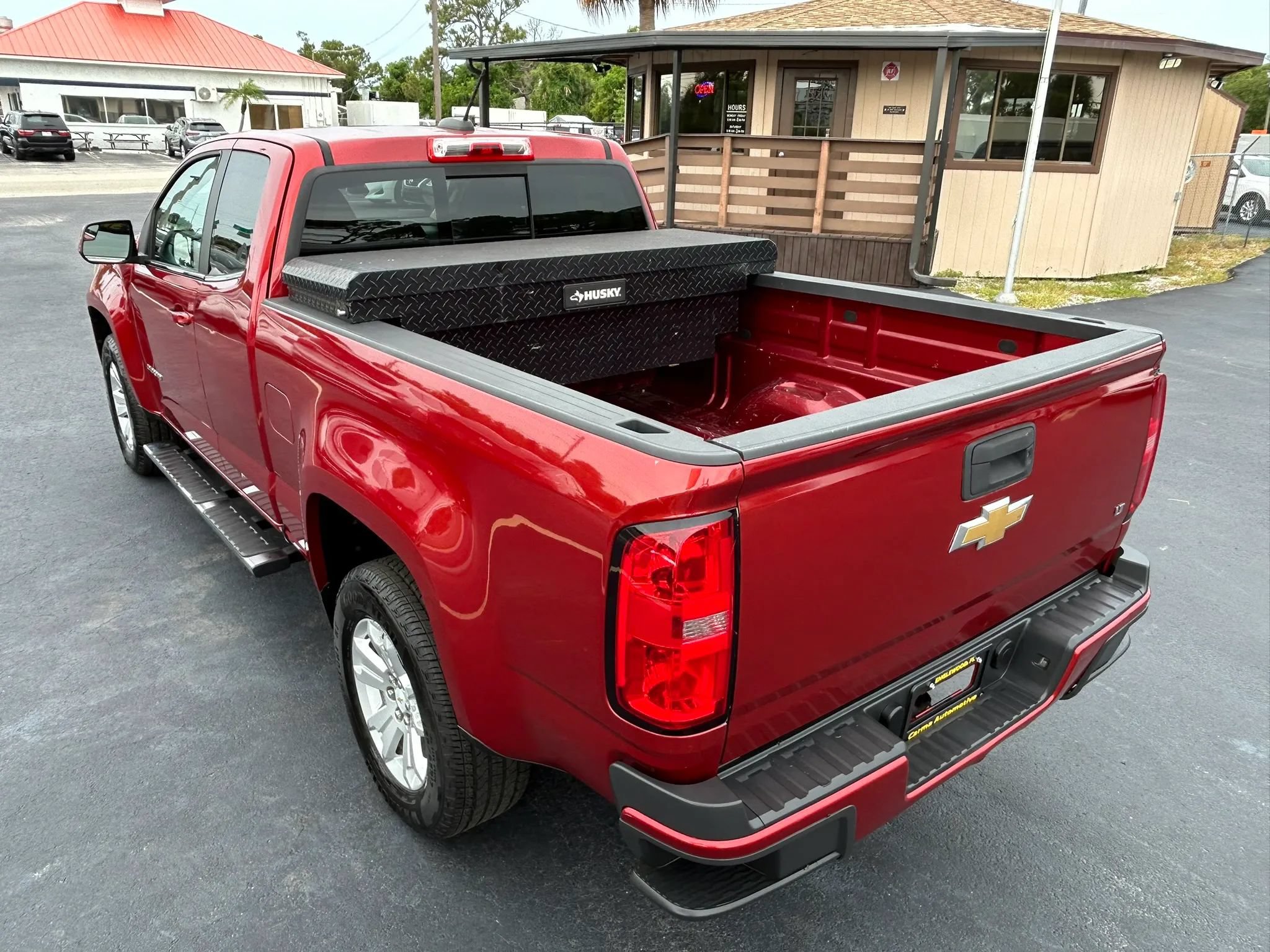Used 2016 Chevrolet Colorado LT w/ LT Convenience Package RWD image 8