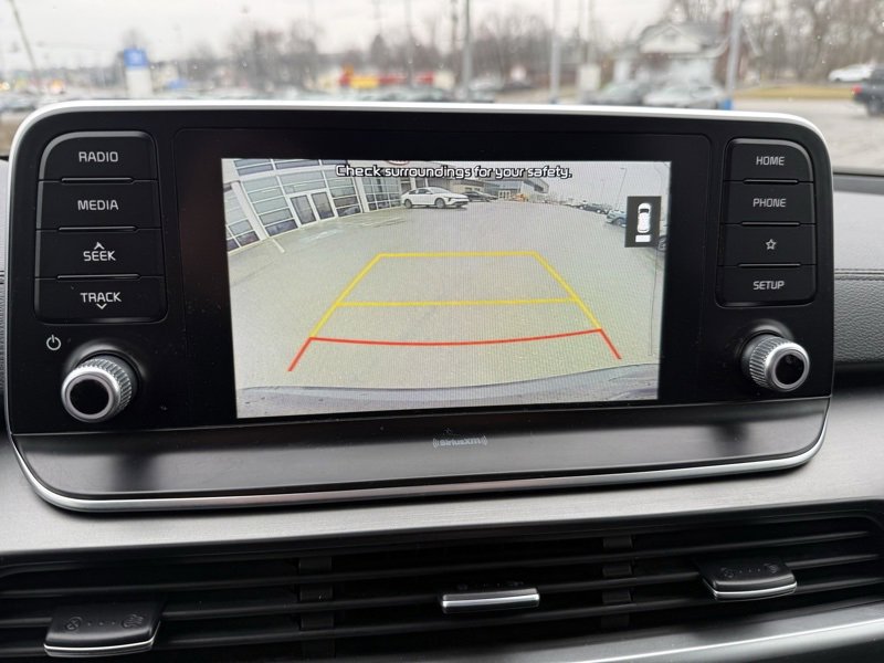 Used 2020 Kia Telluride LX image 11