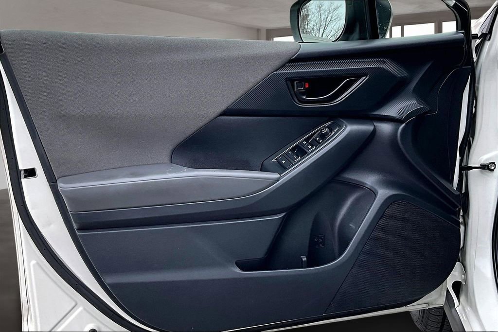 Used 2024 Subaru Crosstrek 2.0i image 24