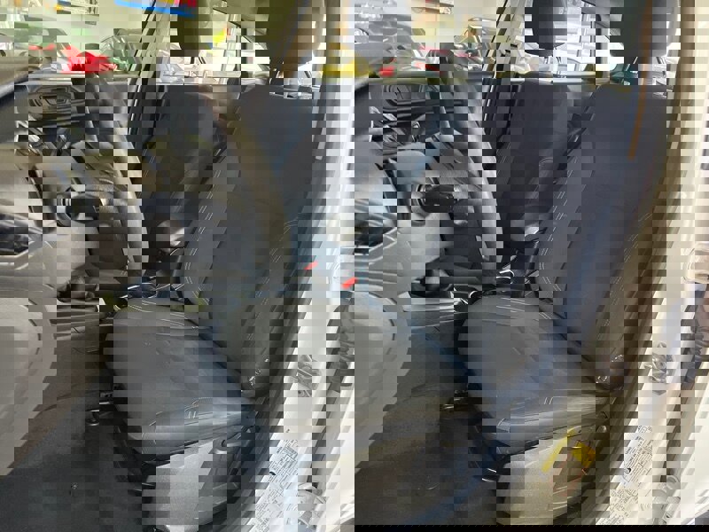 Used 2018 Ford Fiesta SE image 10