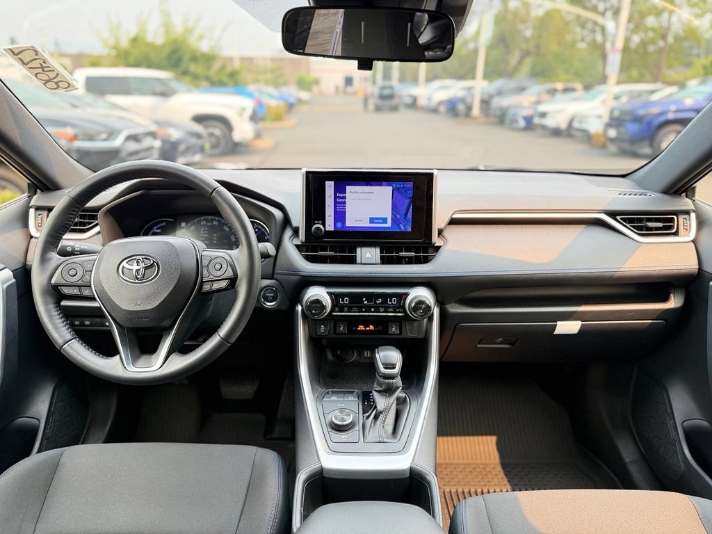 Used 2023 Toyota RAV4 SE w/ SE Grade Weather Package AWD/4WD image 23