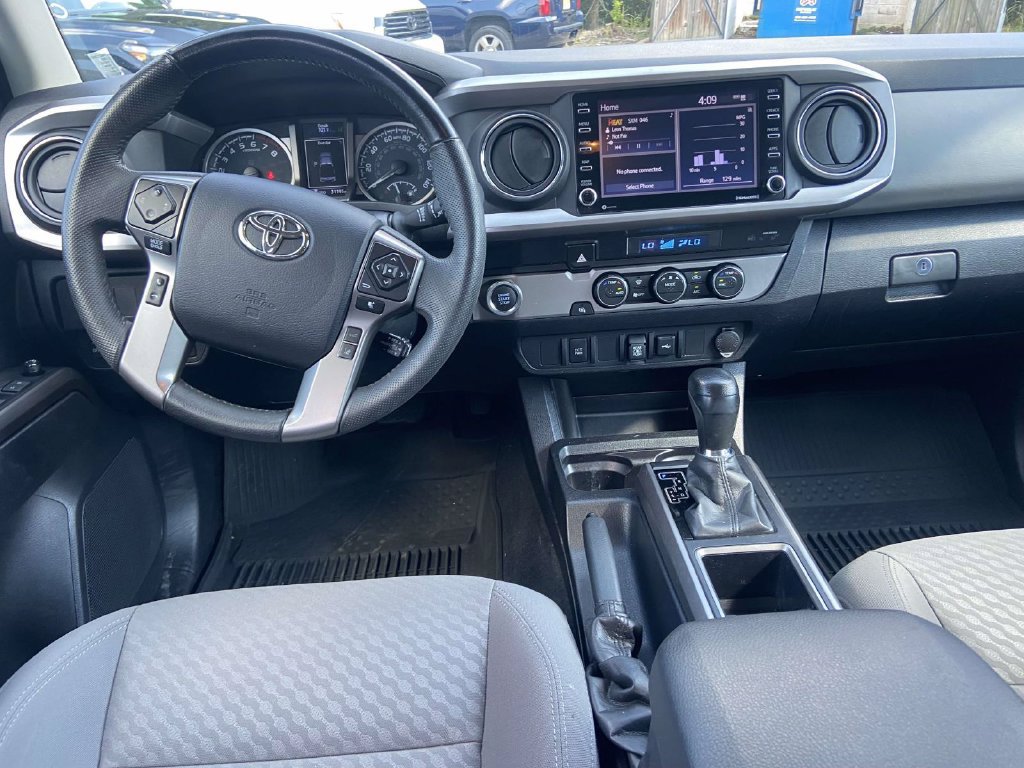 Used 2023 Toyota Tacoma SR5 RWD image 9