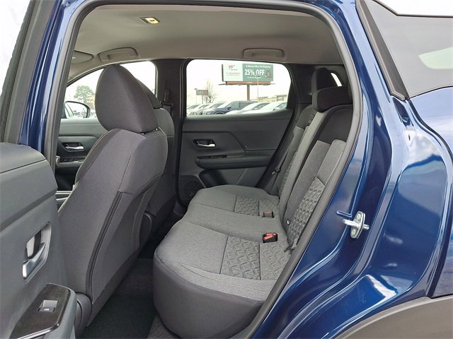 New 2026 Nissan Kicks SV w/ Charging Package image 9