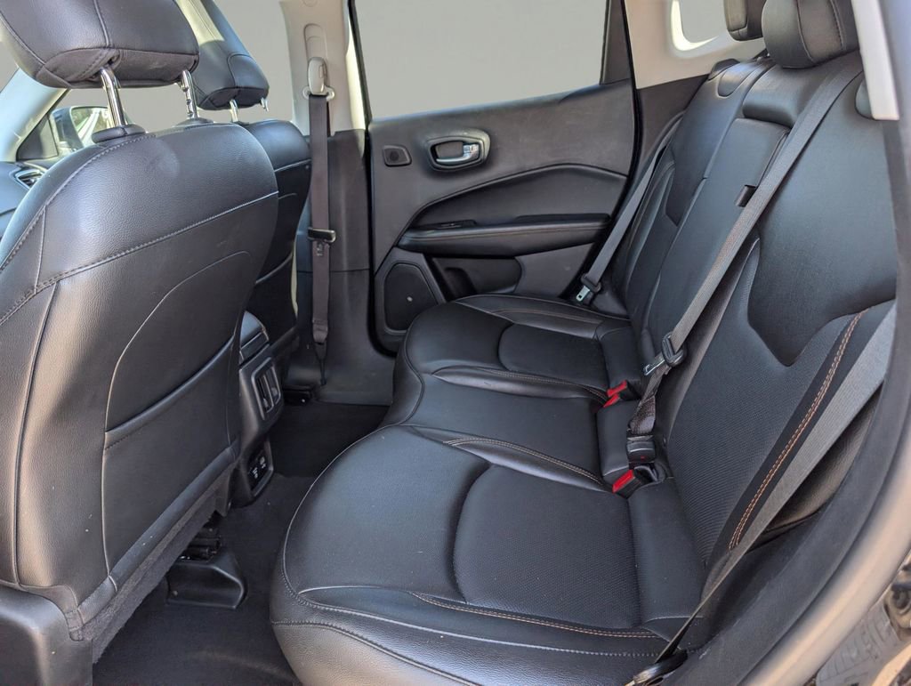 Used 2021 Jeep Compass Limited w/ Sun and Sound Group AWD/4WD image 14