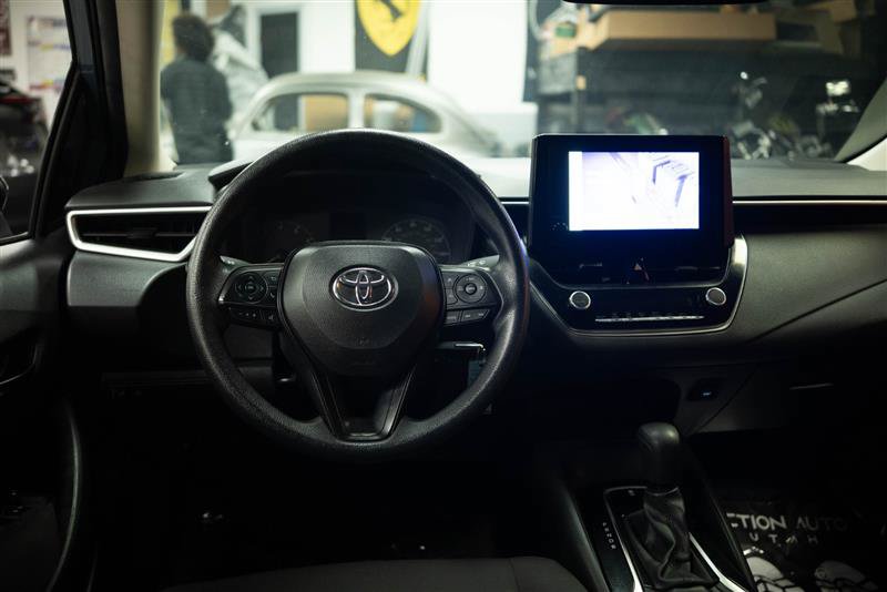 Used 2024 Toyota Corolla LE FWD image 17