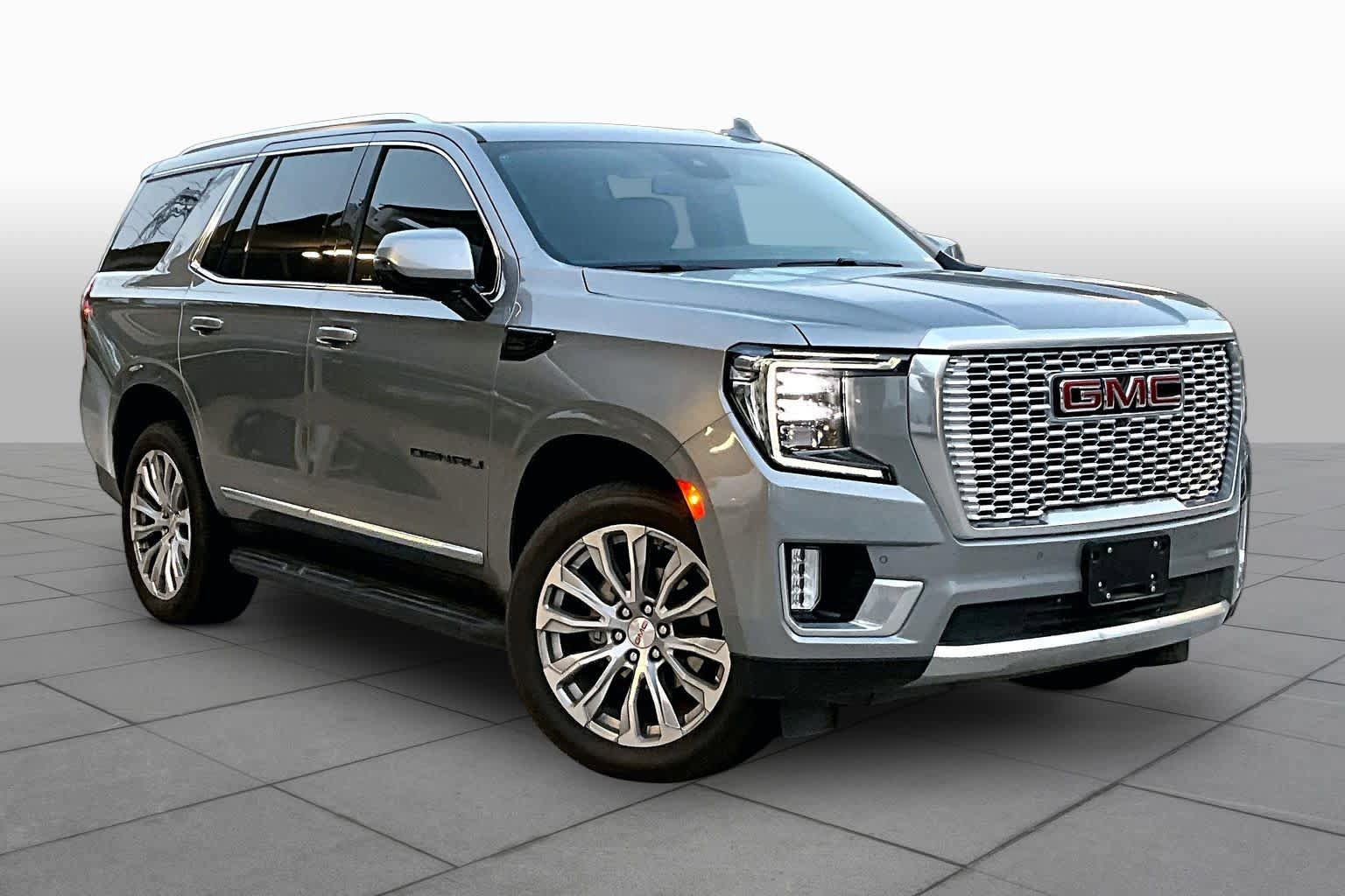Used 2024 GMC Yukon Denali w/ Max Trailering Package AWD/4WD image 3