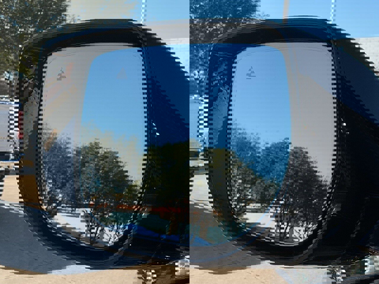 New 2026 Nissan Armada SL image 10