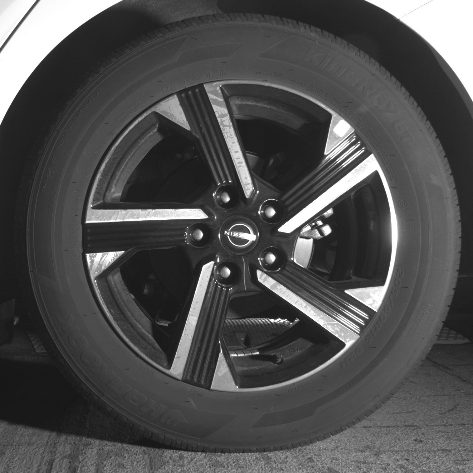 Used 2025 Nissan Sentra SV image 14