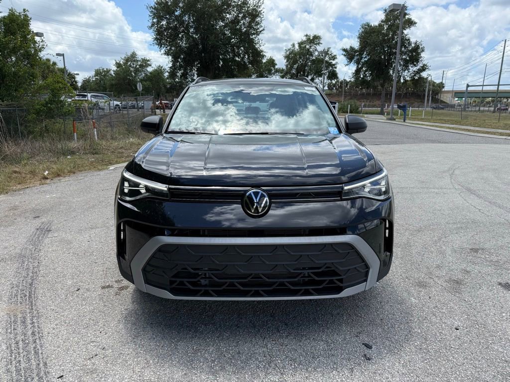 Used 2025 Volkswagen Taos S FWD image 2