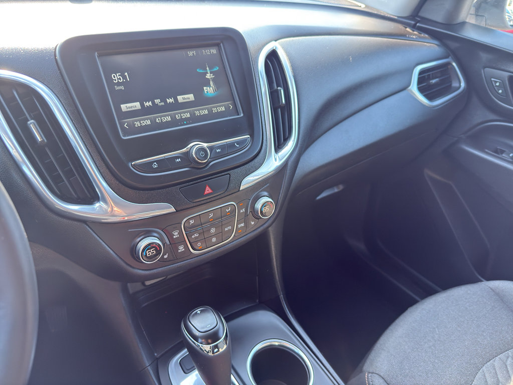 Used 2018 Chevrolet Equinox LT image 21