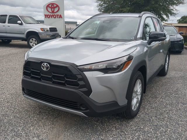 New 2026 Toyota Corolla Cross LE FWD image 8