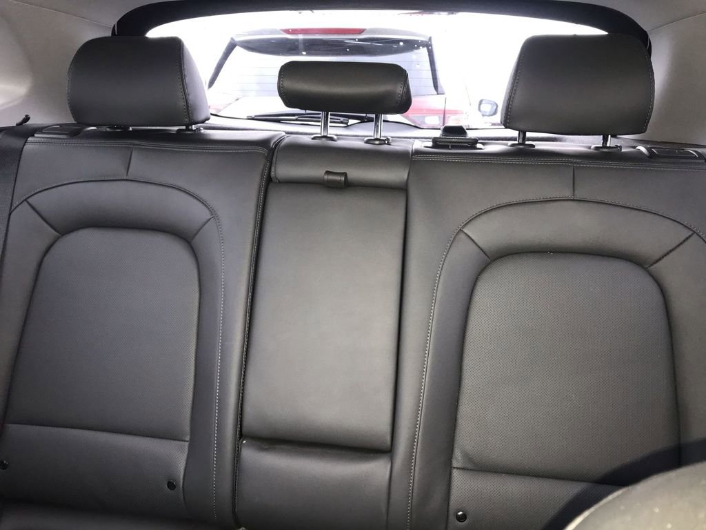 Used 2023 Hyundai Kona Limited image 23