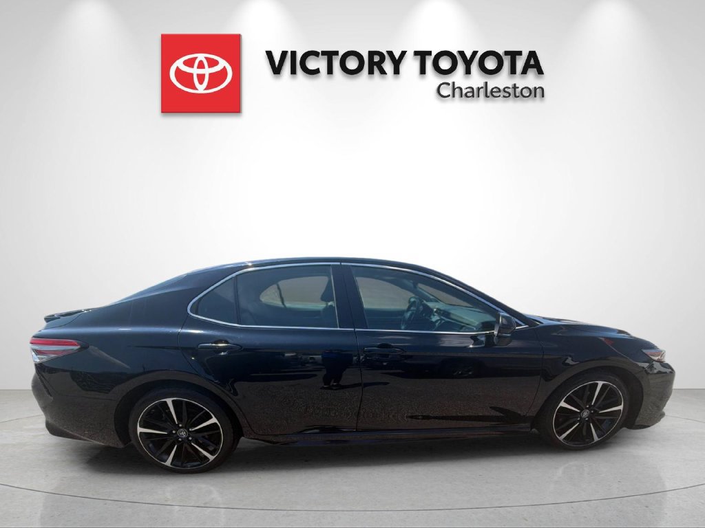 Used 2018 Toyota Camry XSE FWD image 6