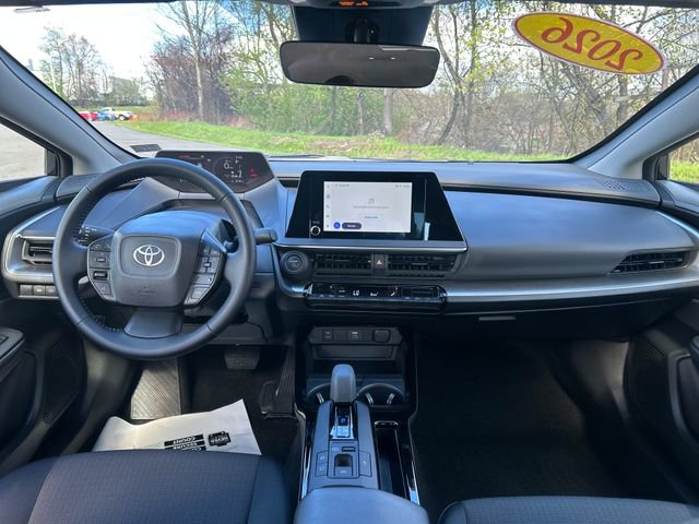 Used 2026 Toyota Prius LE image 12