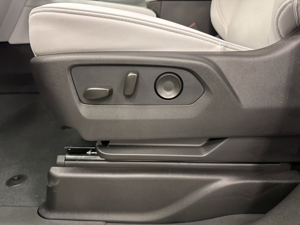 New 2026 Chevrolet Tahoe Premier w/ Sun And Tow Package image 22