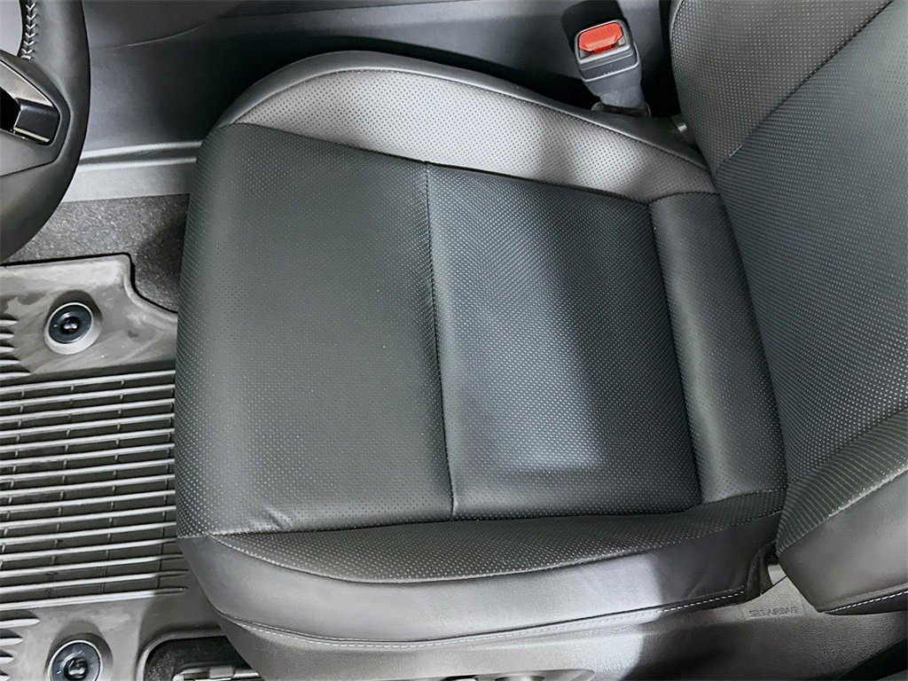 Used 2025 Toyota Crown Platinum image 20