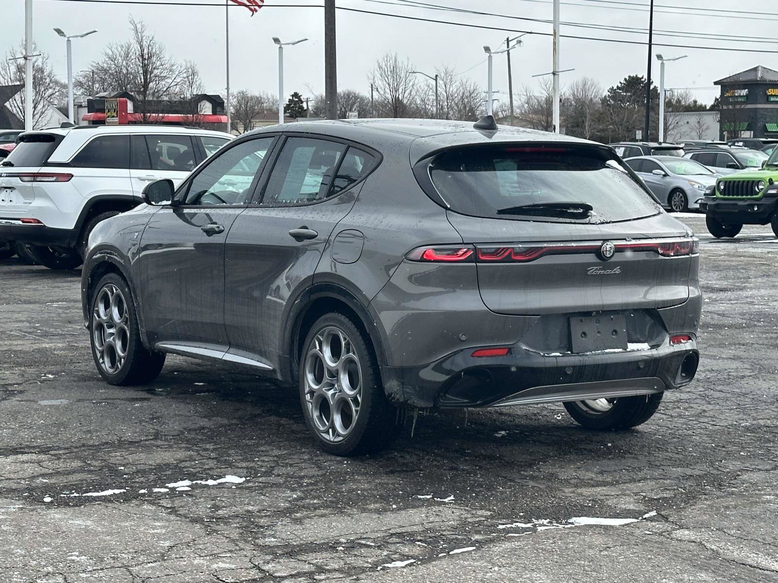 Used 2024 Alfa Romeo Tonale Ti image 6